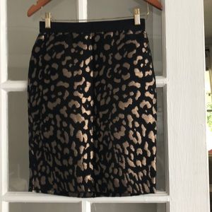 Leopard print pencil skirt